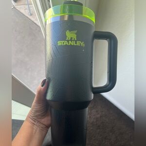 🕸️ GLOW HALLOWEEN STANLEY H2.0 FLOWSTATE TUMBLER 40oz LIMITED EDITION